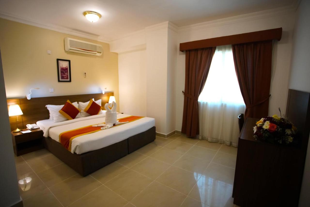 La Villa Inn Hotel Apartments Doha Exterior photo