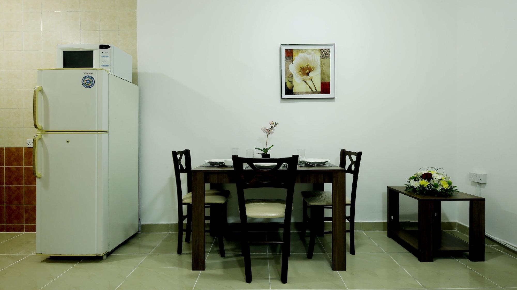 La Villa Inn Hotel Apartments Doha Exterior photo