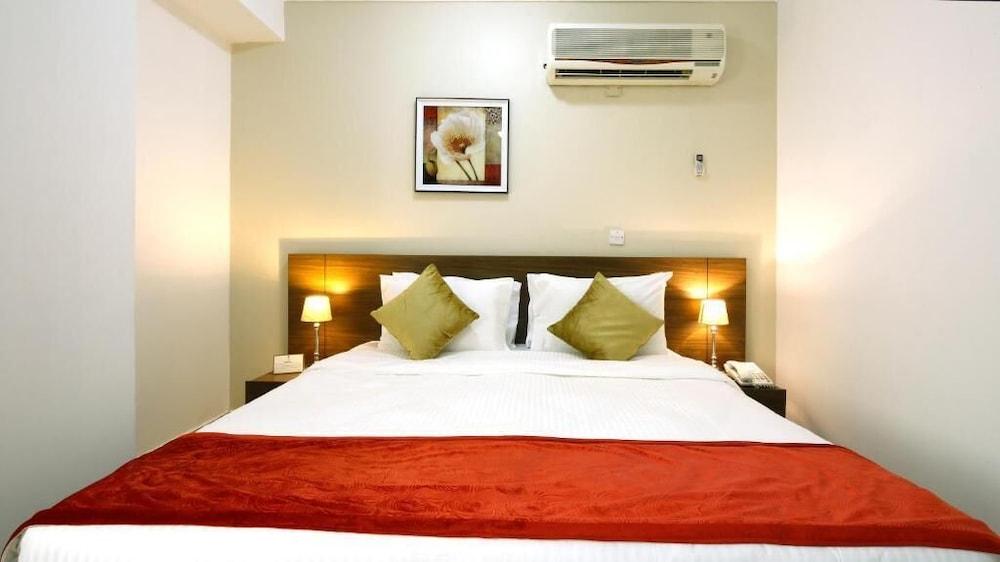 La Villa Inn Hotel Apartments Doha Exterior photo