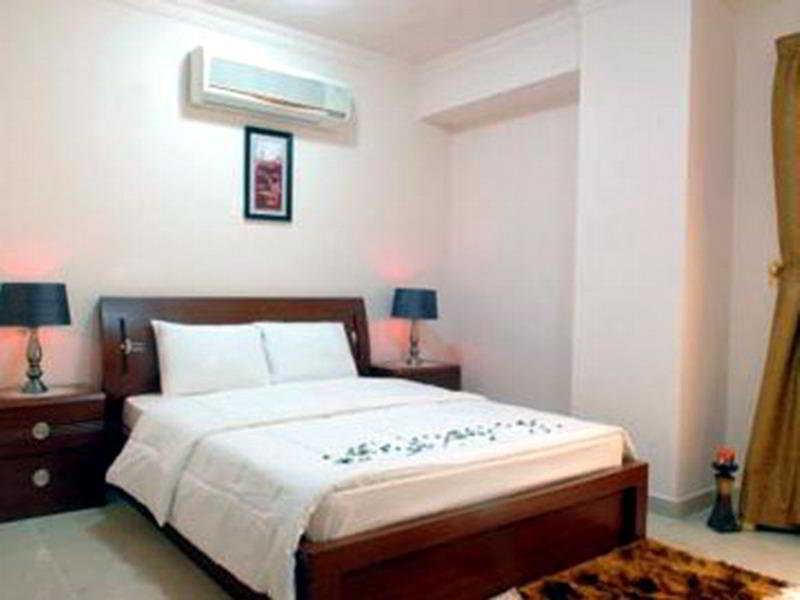 La Villa Inn Hotel Apartments Doha Exterior photo