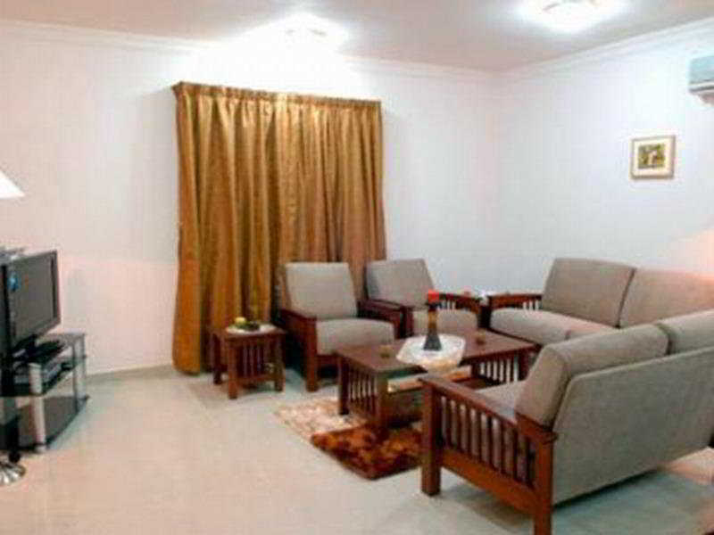 La Villa Inn Hotel Apartments Doha Room photo