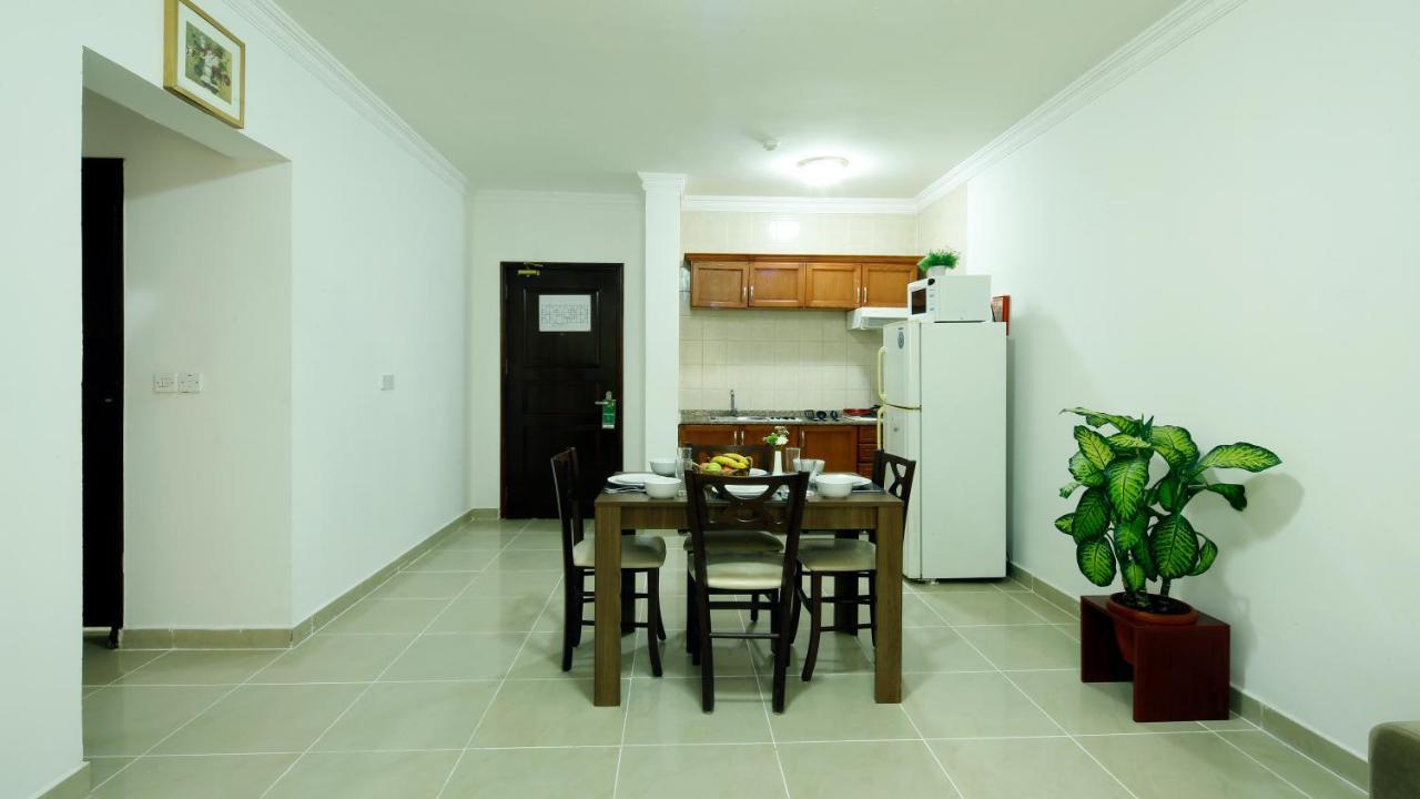 La Villa Inn Hotel Apartments Doha Exterior photo
